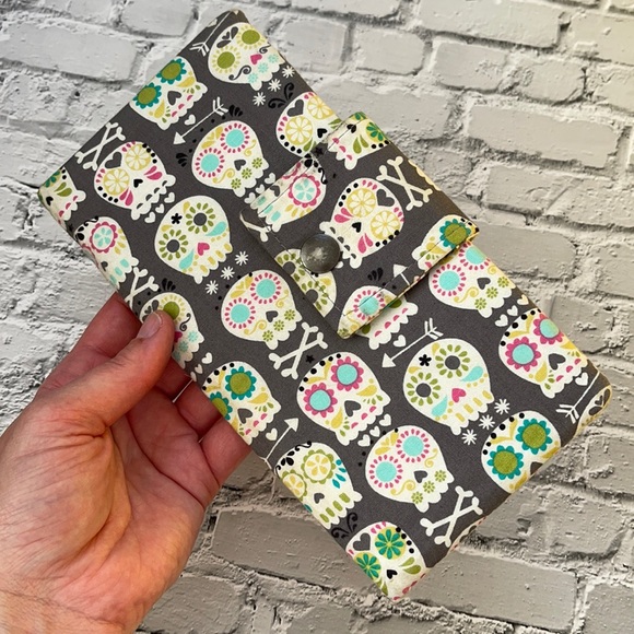 DOLLBIRDIES | Long Boarding Pass Passport Wallet - Picture 2 of 10